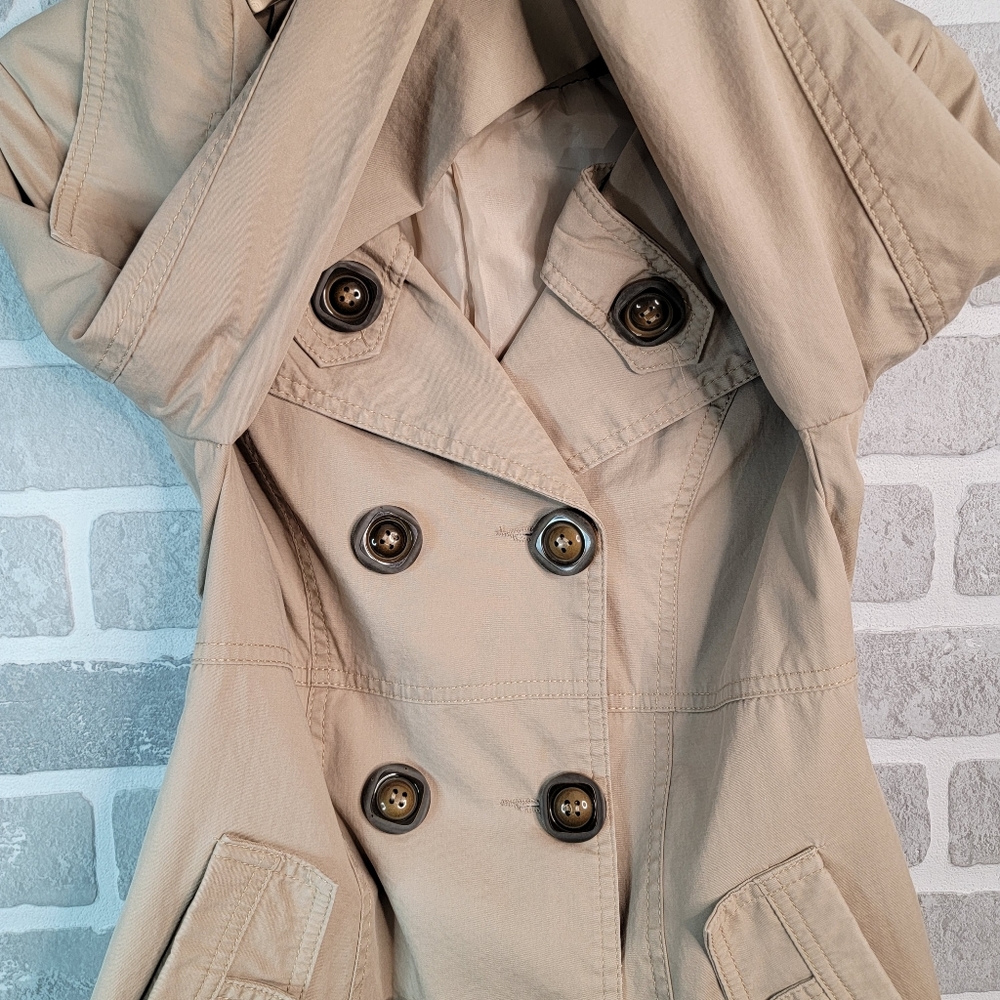 Form Fitting Mid Length Shorter Faux Double Brested Trench Coat Women's Unsized - Picture 7 of 14